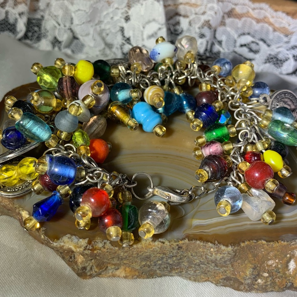 MULTI COLORED GLASS BEAD AND COIN CHUNKY CHARM BRACELET